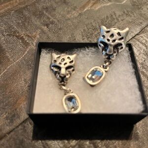 Pewter leopard earrings with dangling clear crystal.New!